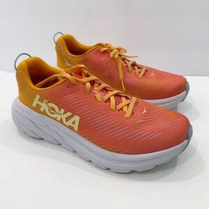 HOKA One One Rincon 3
Women's Shoes 6.5